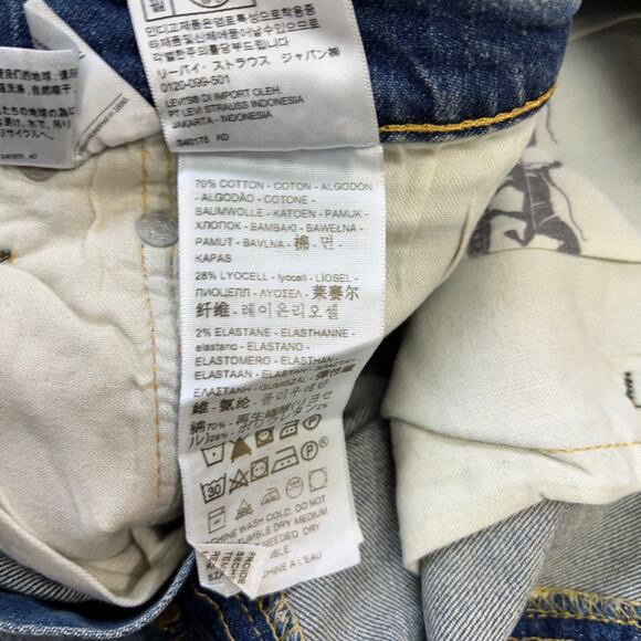 Levi's Flex 541 Athletic Taper Men's Medium Wash Stretch Jeans Size W36 L36 - Picture 9 of 11